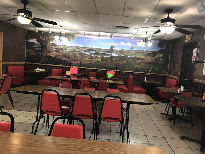 Los Jacales Restaurant interior