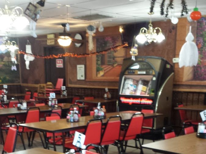 Los Jacales Restaurant interior
